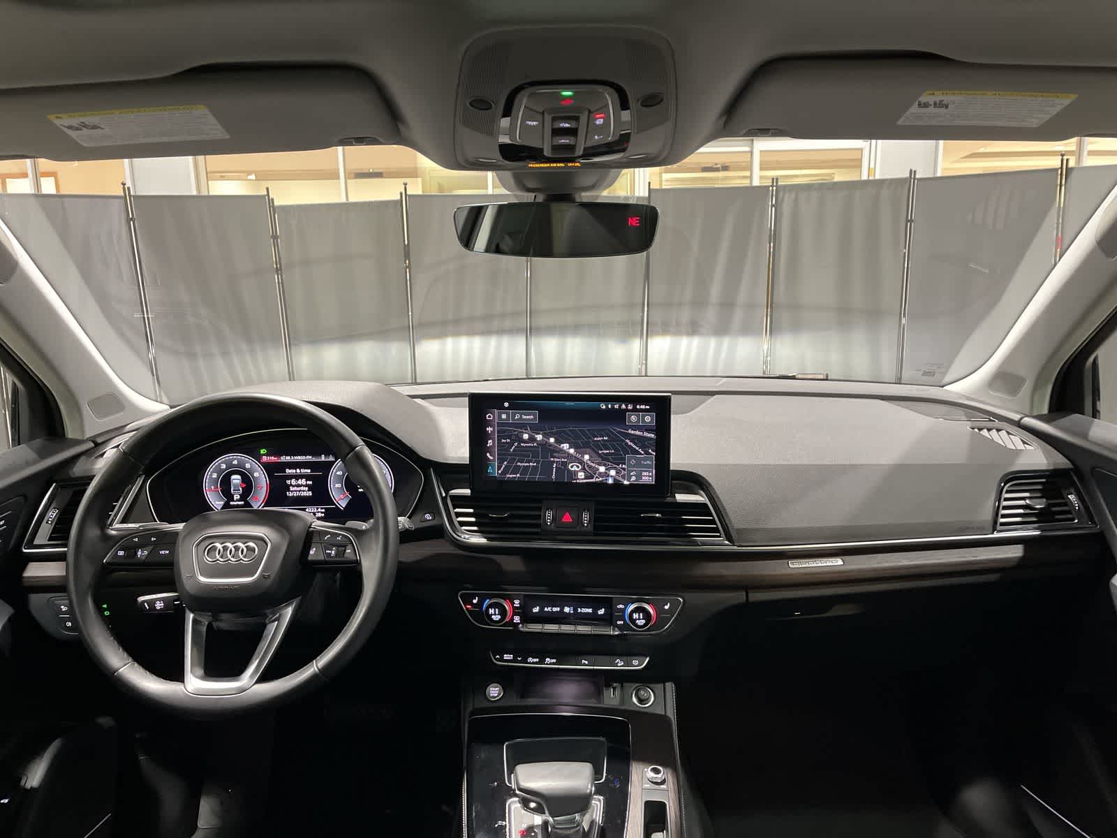 Thumbnail: 2023 Audi Q5 - 22