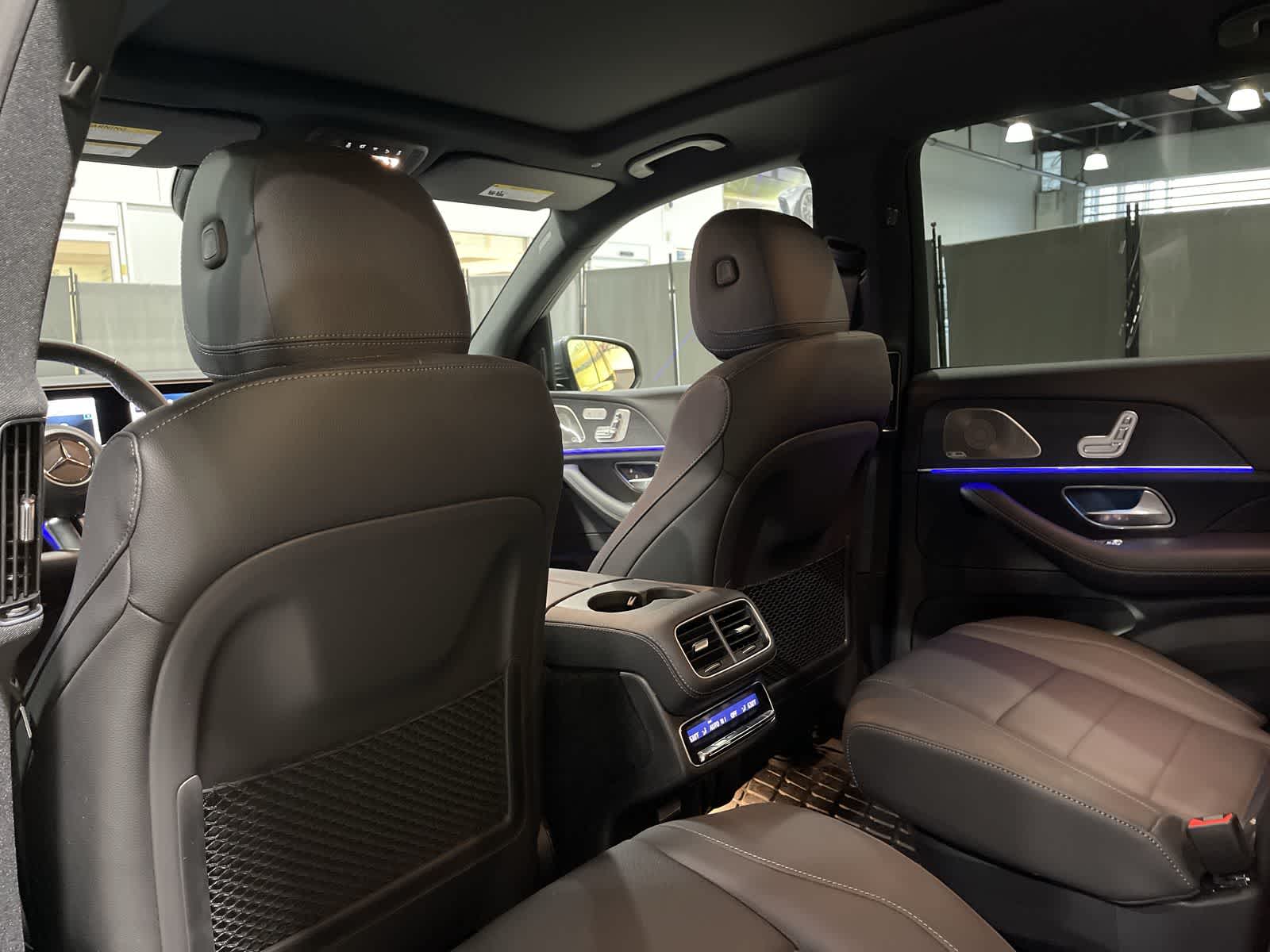 Thumbnail: 2025 Mercedes-Benz GLS - 24