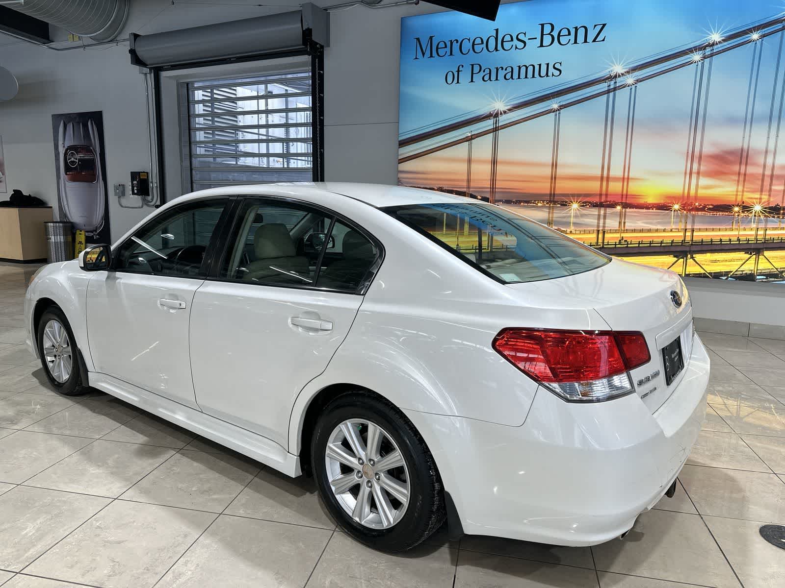 Thumbnail: 2012 Subaru Legacy - 16