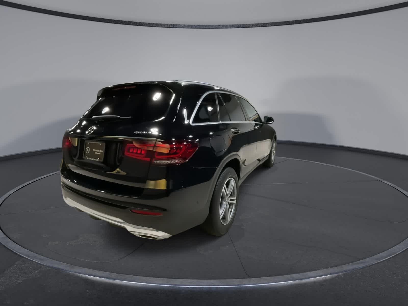 Thumbnail: 2022 Mercedes-Benz GLC - 11