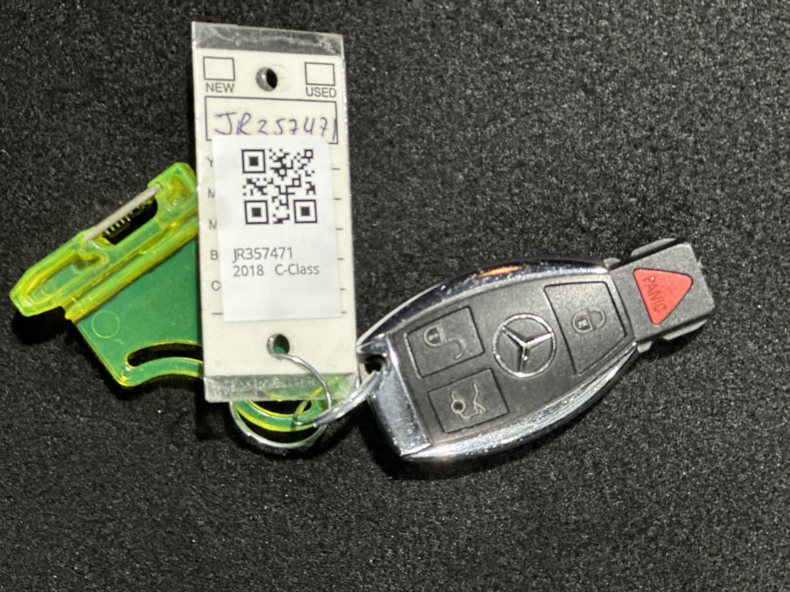 Thumbnail: 2018 Mercedes-Benz C-Class - 32