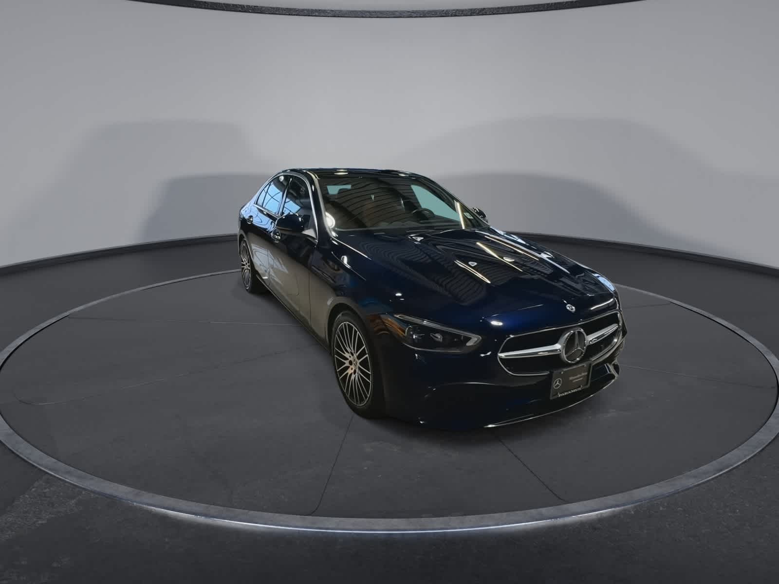 Thumbnail: 2023 Mercedes-Benz C-Class - 2