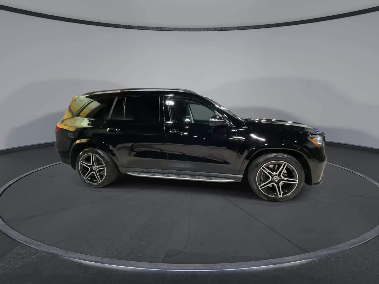 Thumbnail: 2025 Mercedes-Benz GLS - 13
