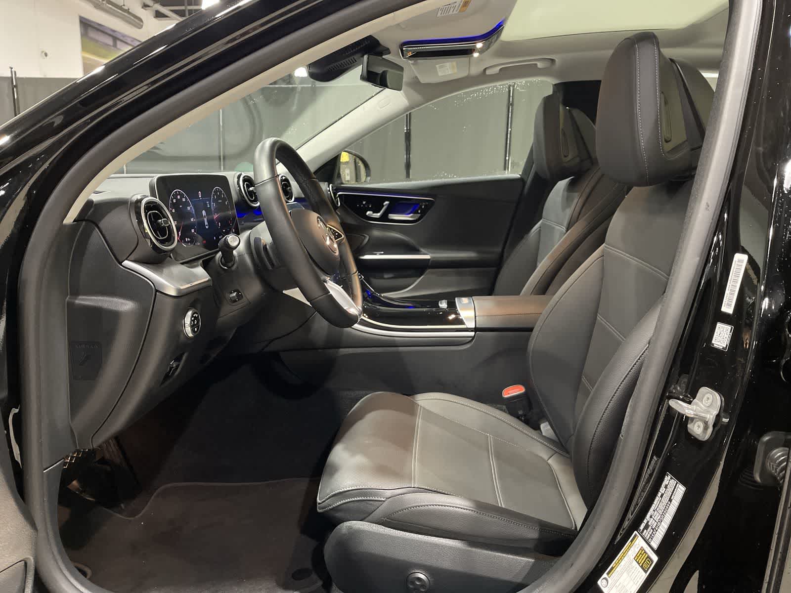 Thumbnail: 2025 Mercedes-Benz C-Class - 14