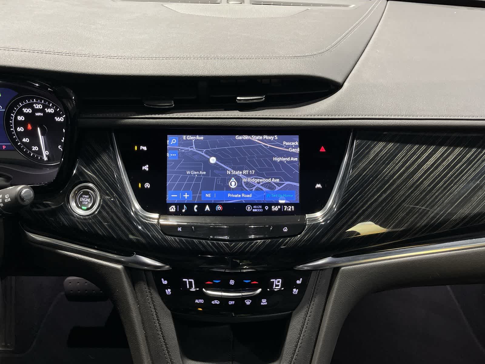 Thumbnail: 2022 Cadillac XT6 - 28