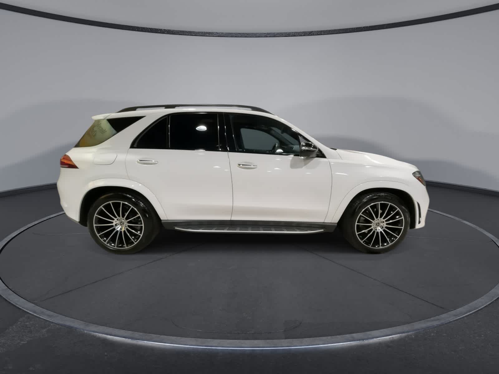 Thumbnail: 2023 Mercedes-Benz GLE - 13