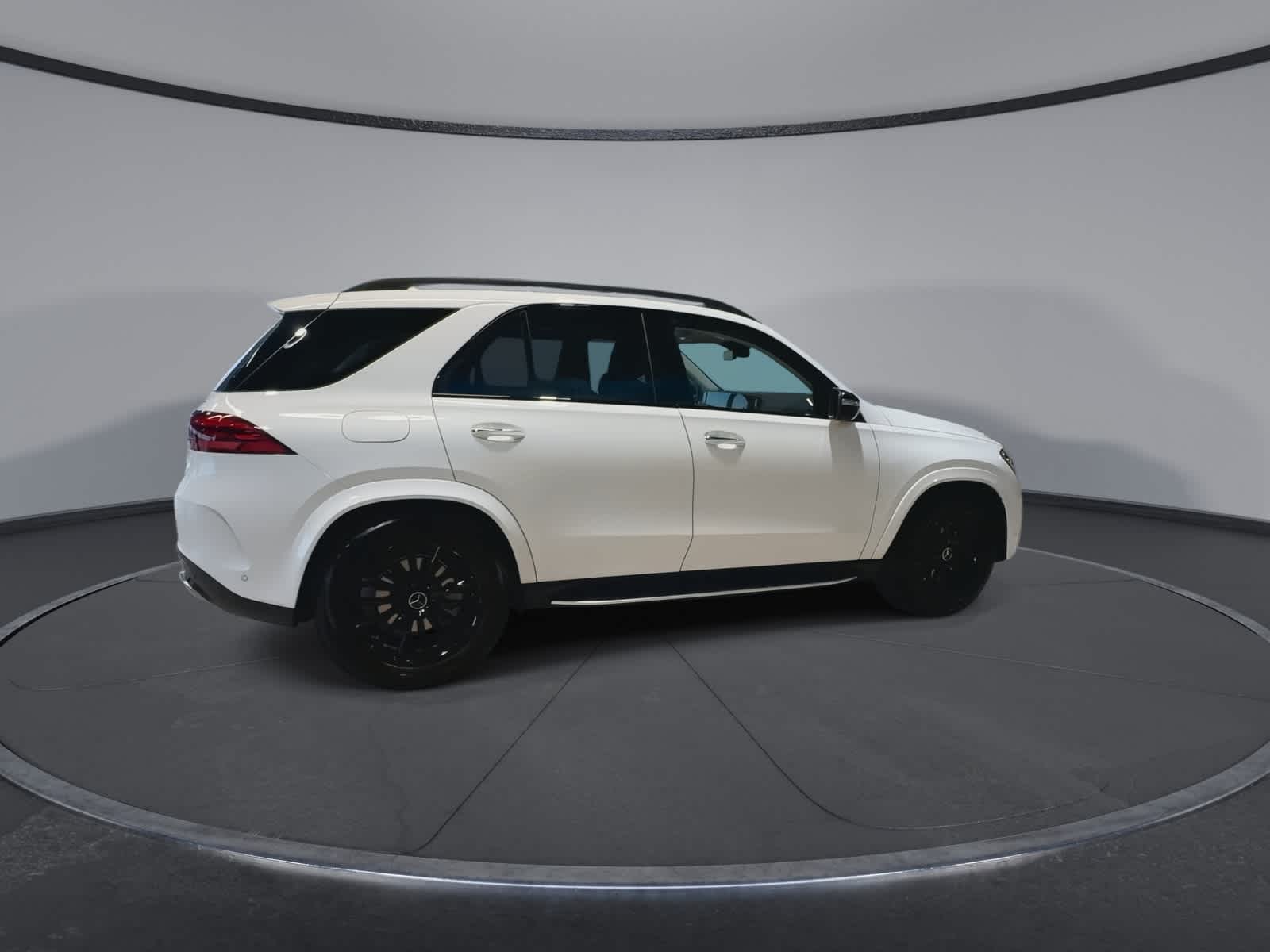 Thumbnail: 2024 Mercedes-Benz GLE - 12