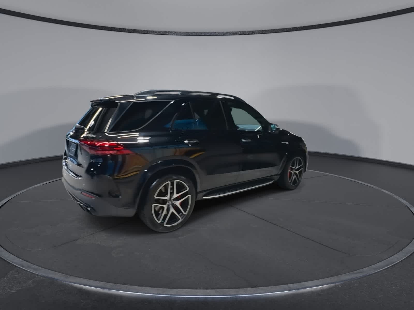 Thumbnail: 2024 Mercedes-Benz GL-Class - 11
