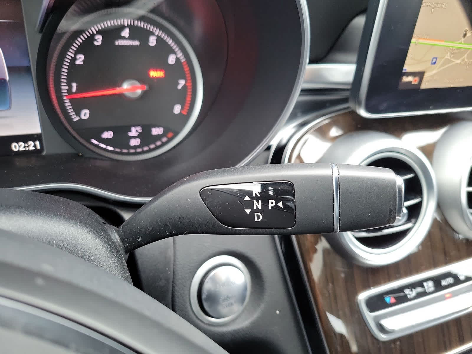 Thumbnail: 2017 Mercedes-Benz C-Class - 12