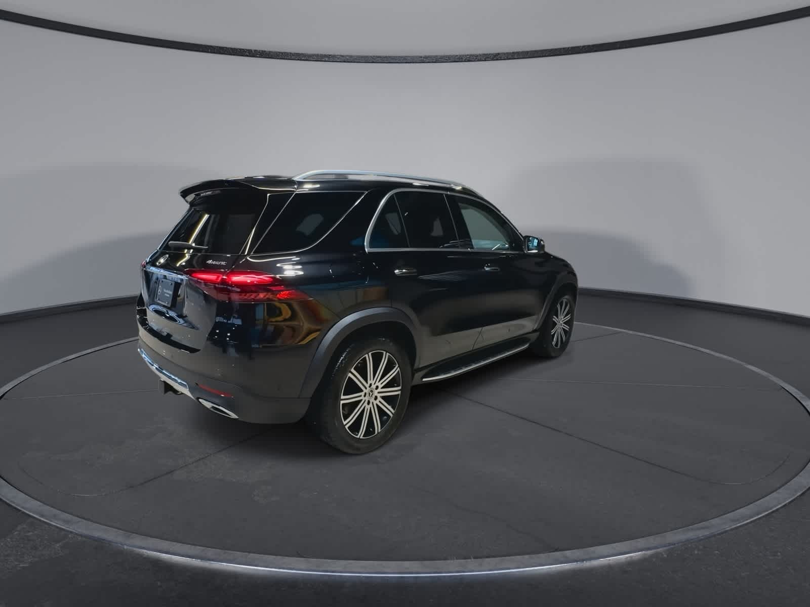 Thumbnail: 2026 Mercedes-Benz GLE - 11