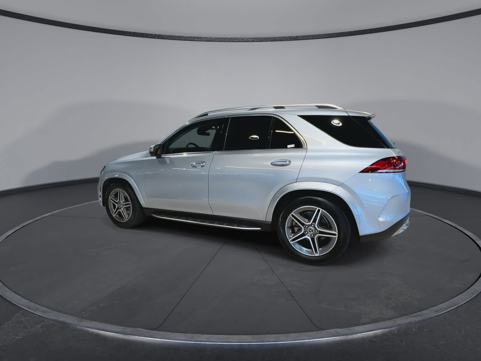 Thumbnail: 2022 Mercedes-Benz GLE - 8