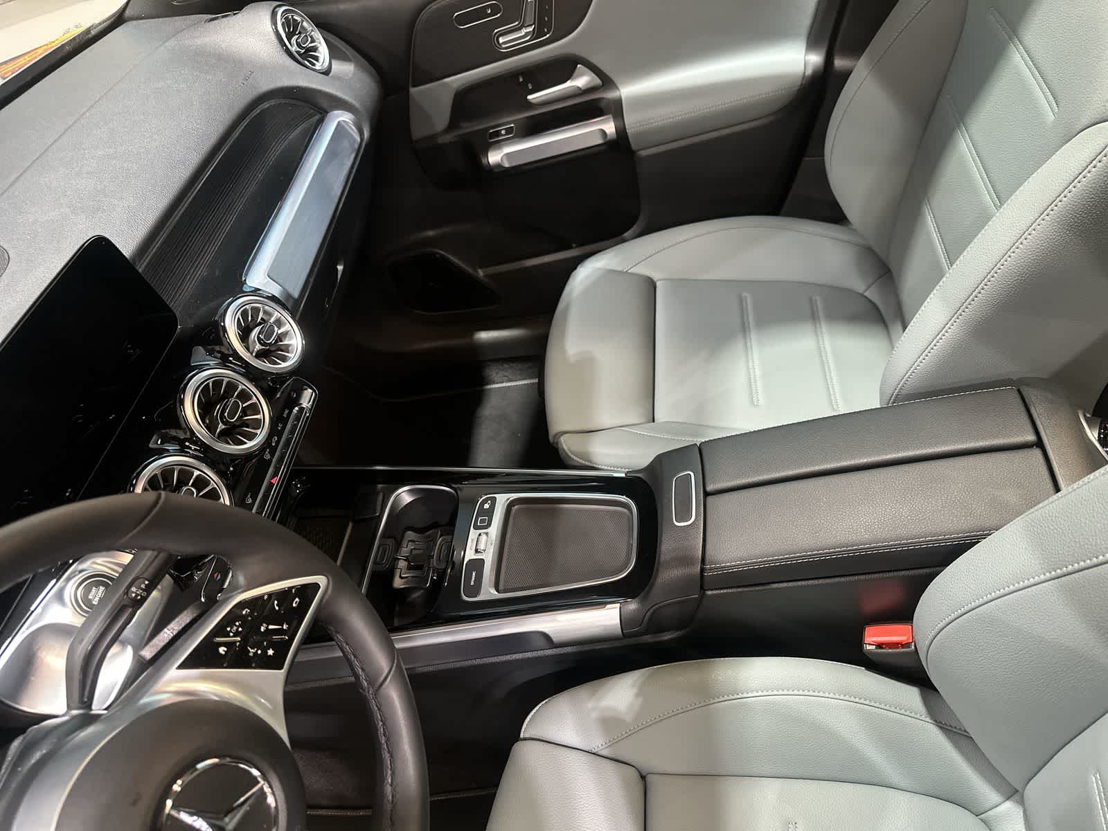 Thumbnail: 2026 Mercedes-Benz GLB - 28