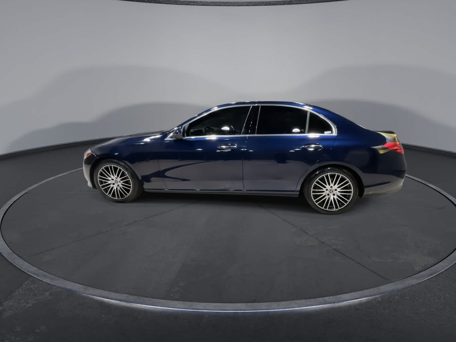 Thumbnail: 2023 Mercedes-Benz C-Class - 7