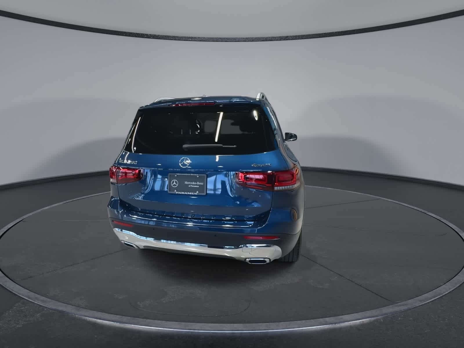 Thumbnail: 2022 Mercedes-Benz GLB - 10