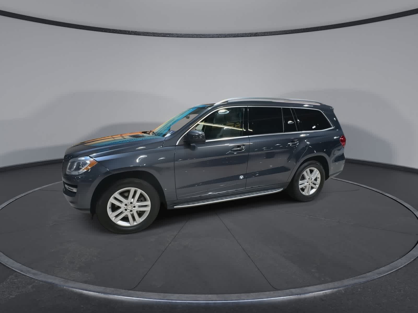 Thumbnail: 2016 Mercedes-Benz GL-Class - 6