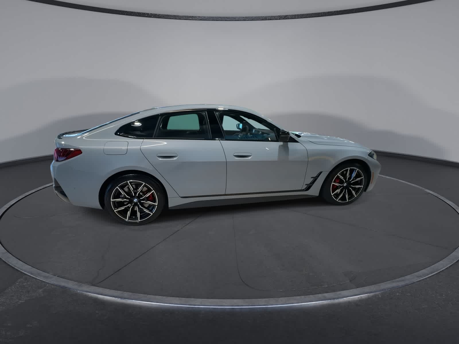 Thumbnail: 2025 BMW i4 - 12