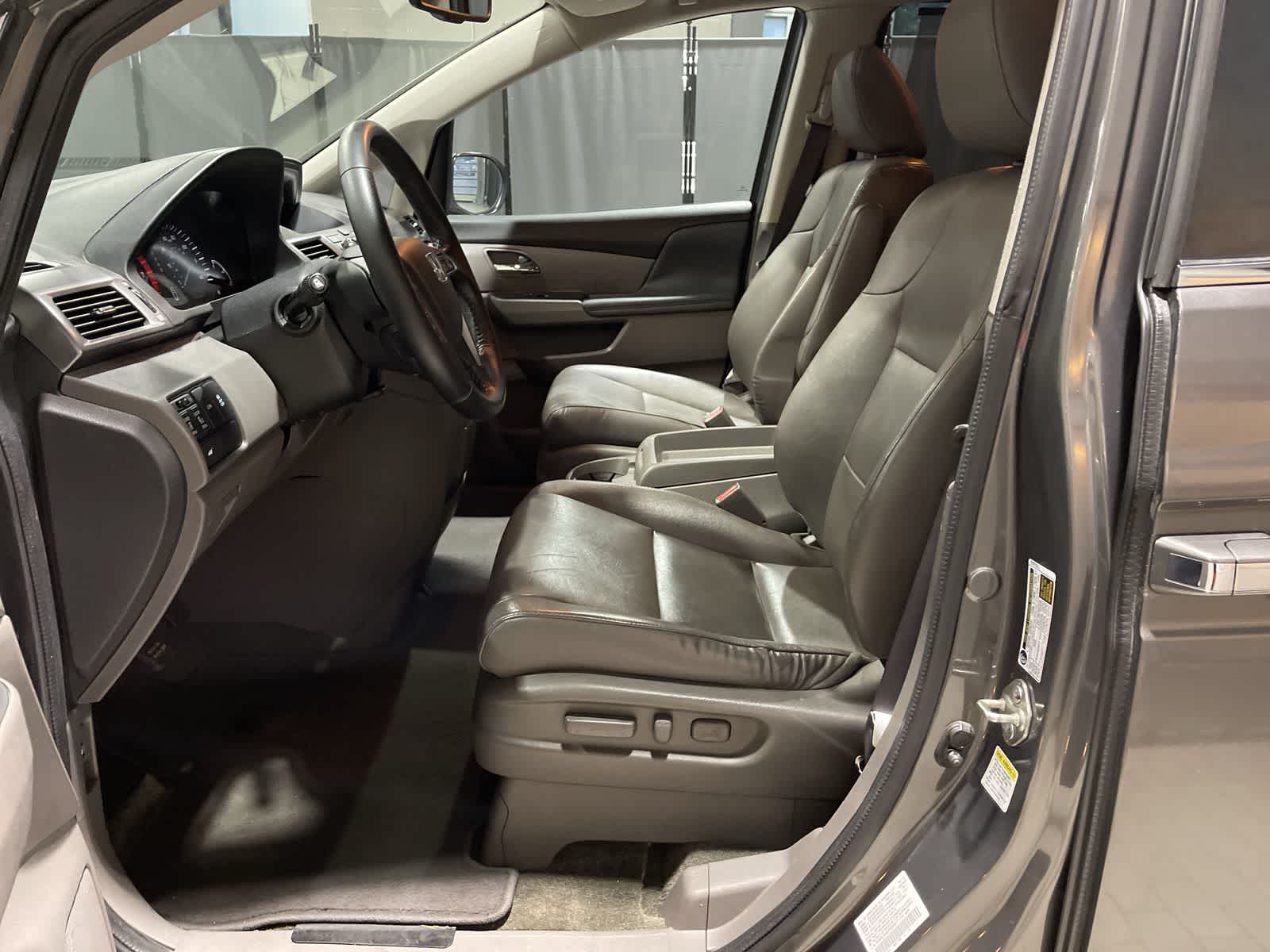 Thumbnail: 2015 Honda Odyssey - 14