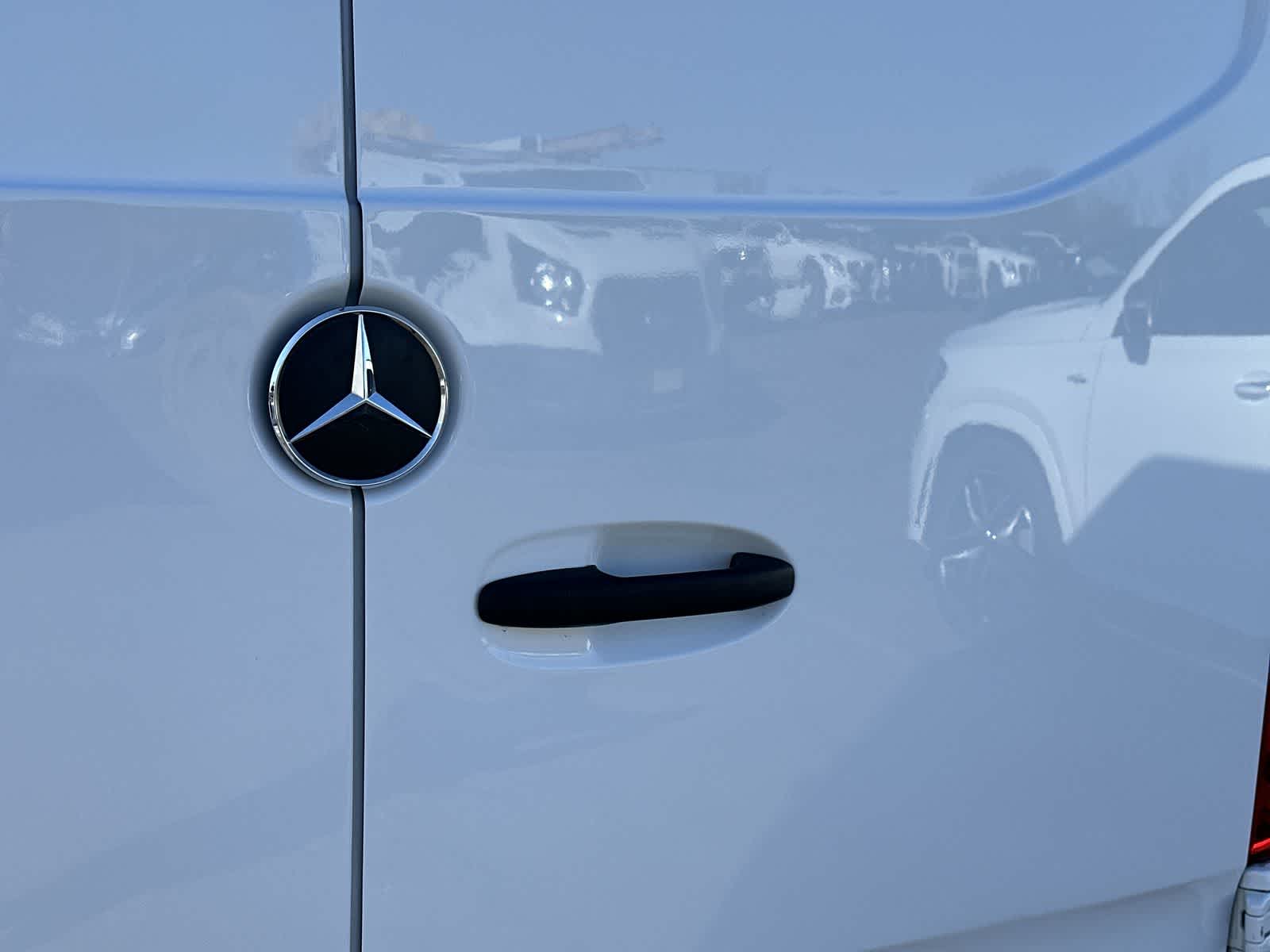 Thumbnail: 2023 Mercedes-Benz Sprinter - 7