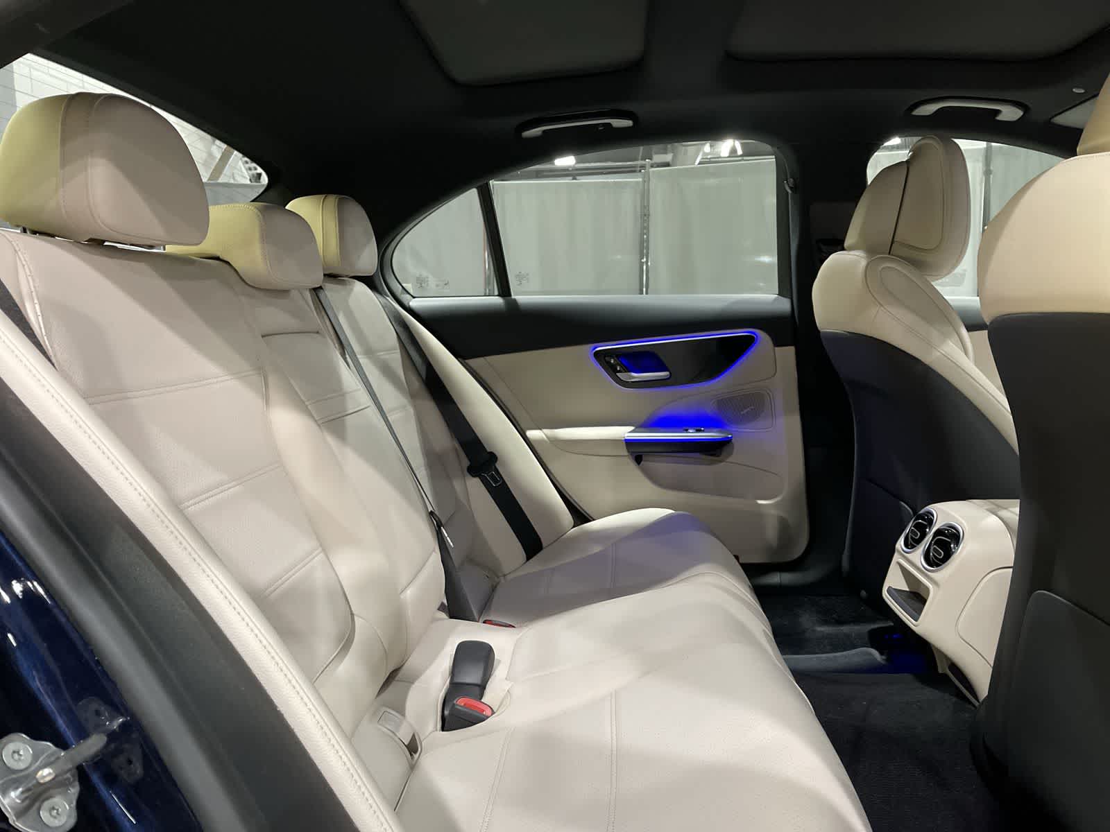 Thumbnail: 2022 Mercedes-Benz C-Class - 25