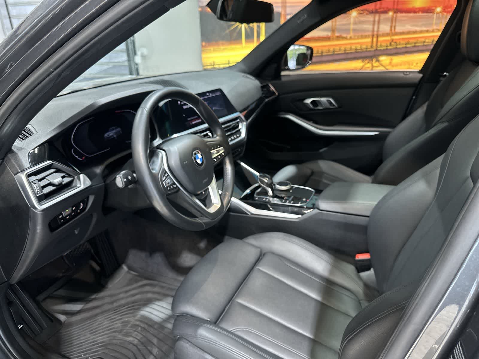 Thumbnail: 2019 BMW 3 Series - 14