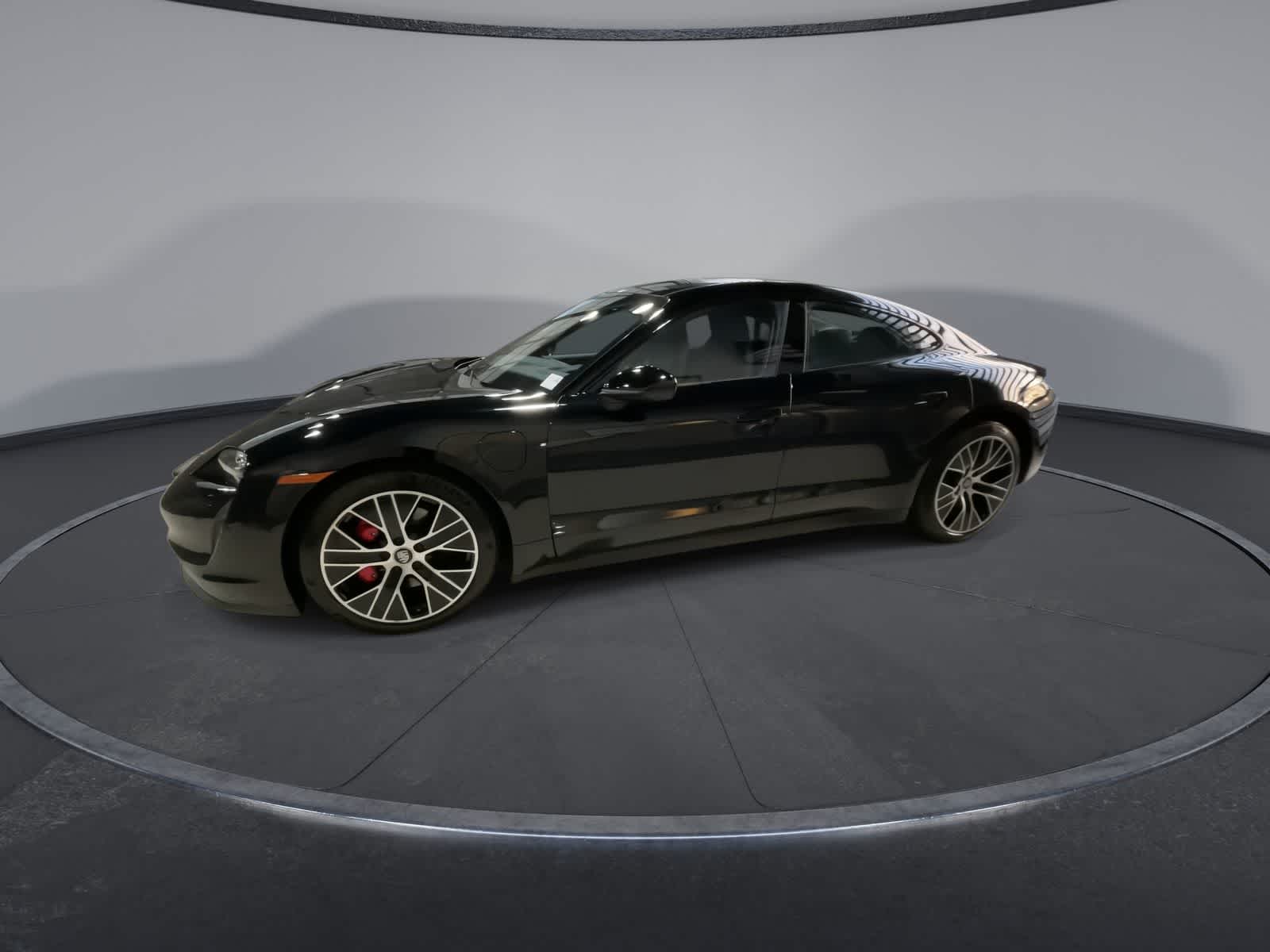 Thumbnail: 2021 Porsche Taycan - 6