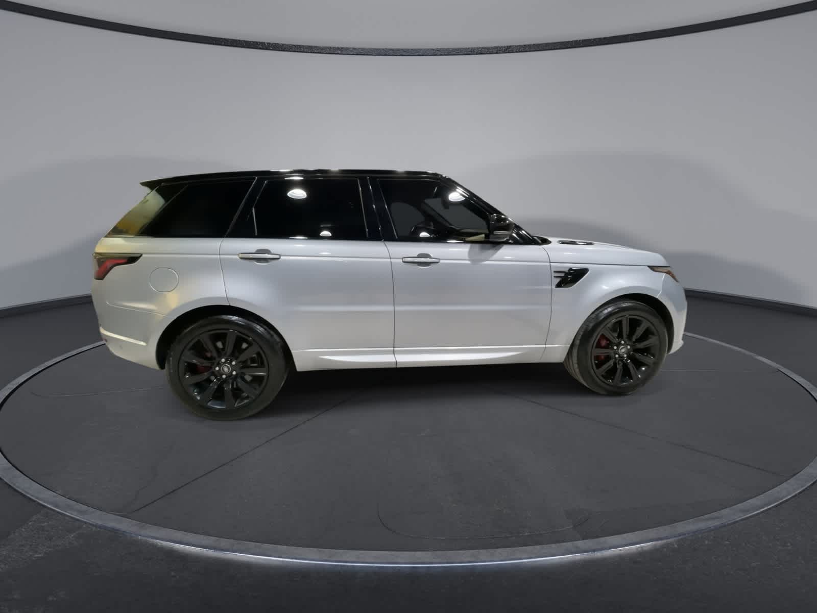 Thumbnail: 2022 Land Rover Range Rover Sport - 13