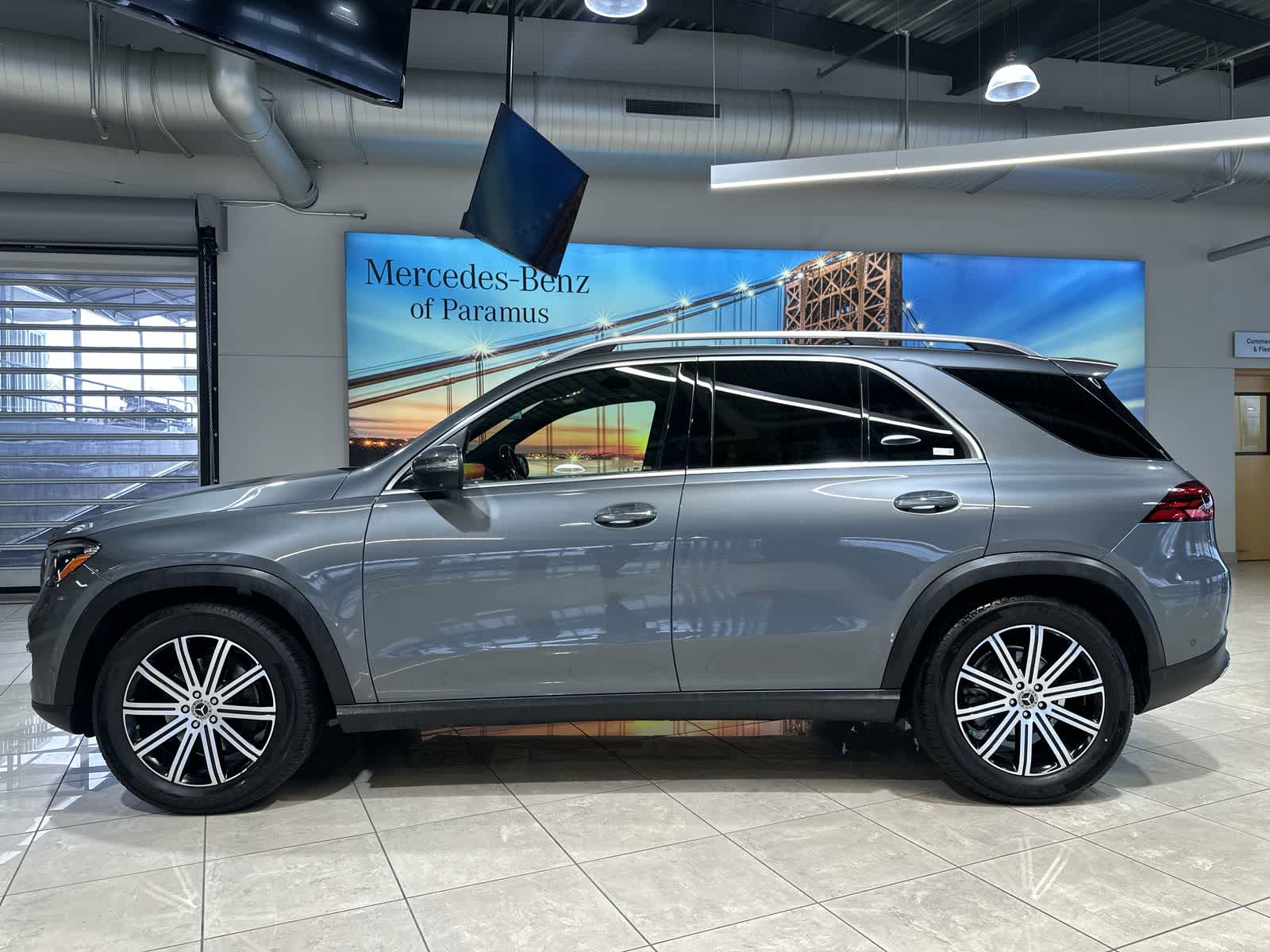 Thumbnail: 2024 Mercedes-Benz GLE - 15