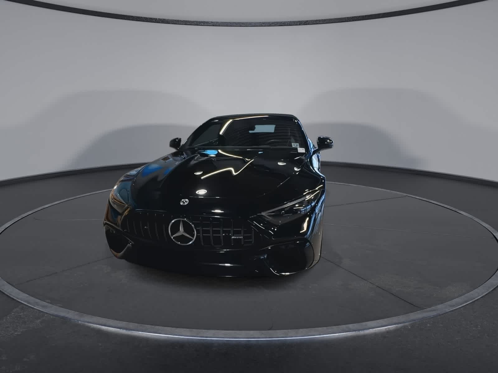 Thumbnail: 2022 Mercedes-Benz SL-Class - 4