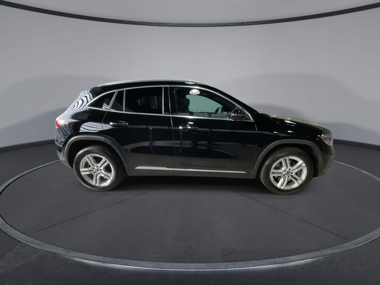 2021 Mercedes-Benz GLA 250 4MATIC 13