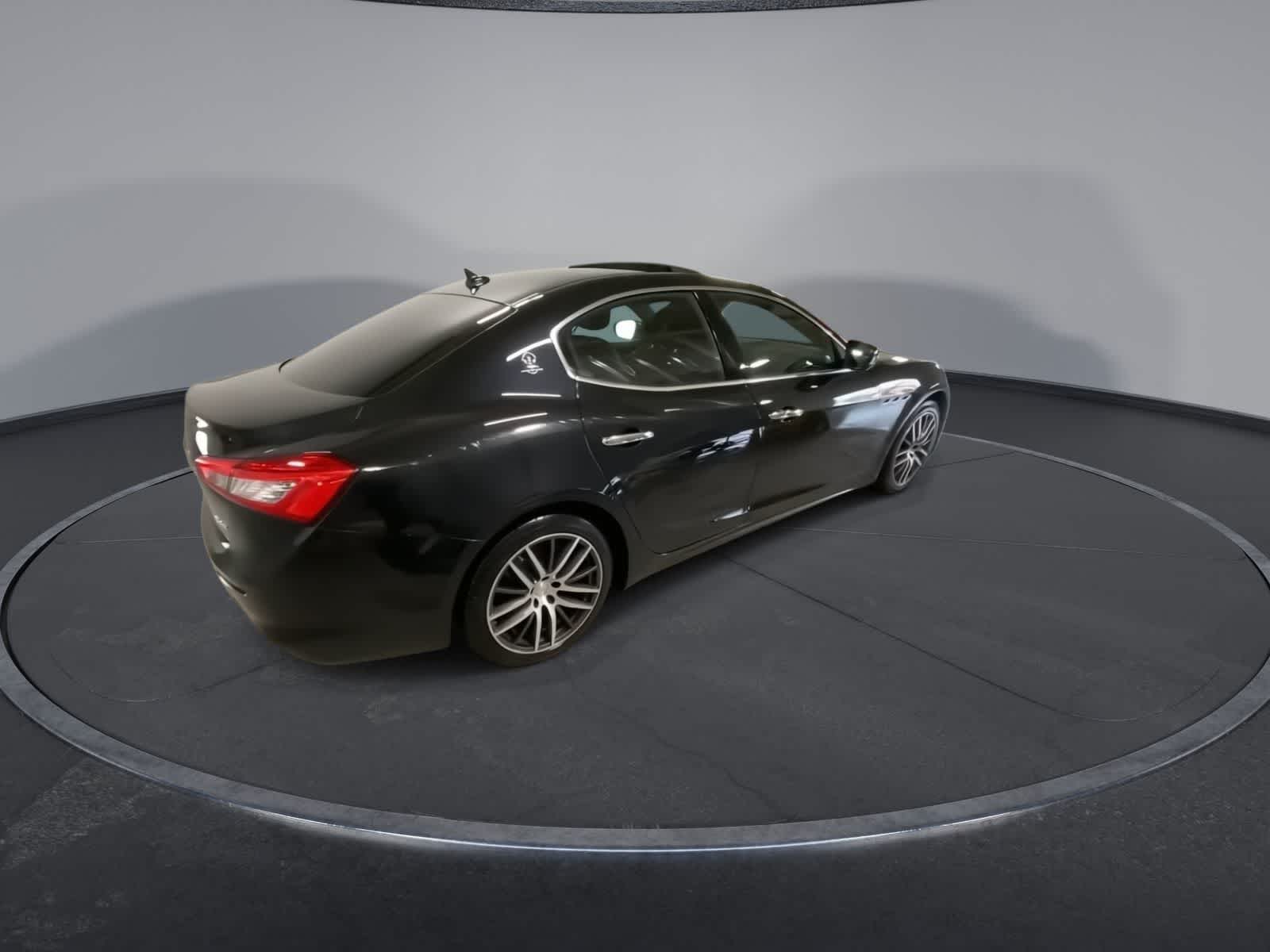 Thumbnail: 2019 Maserati Ghibli - 11