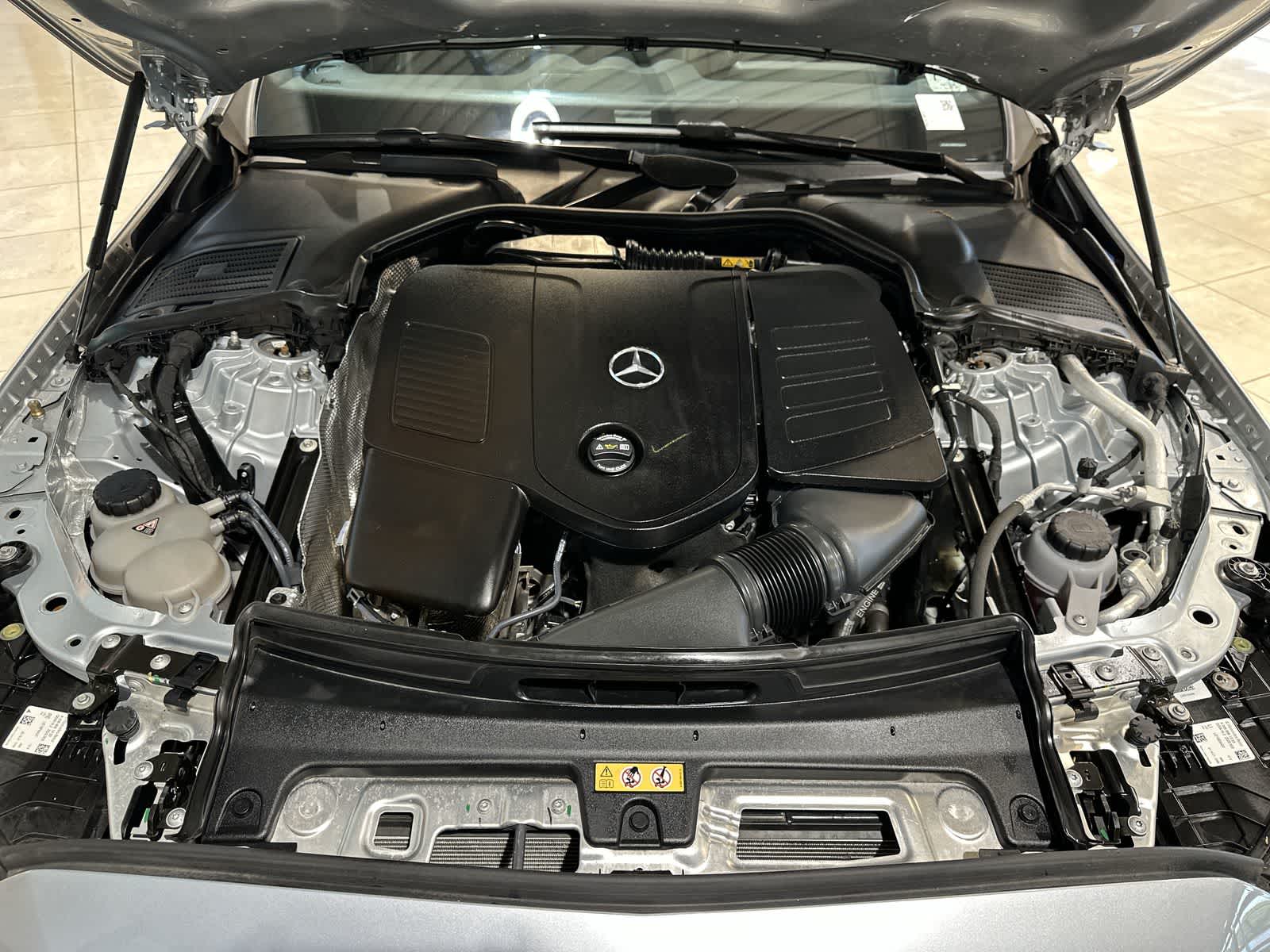 Thumbnail: 2022 Mercedes-Benz C-Class - 21