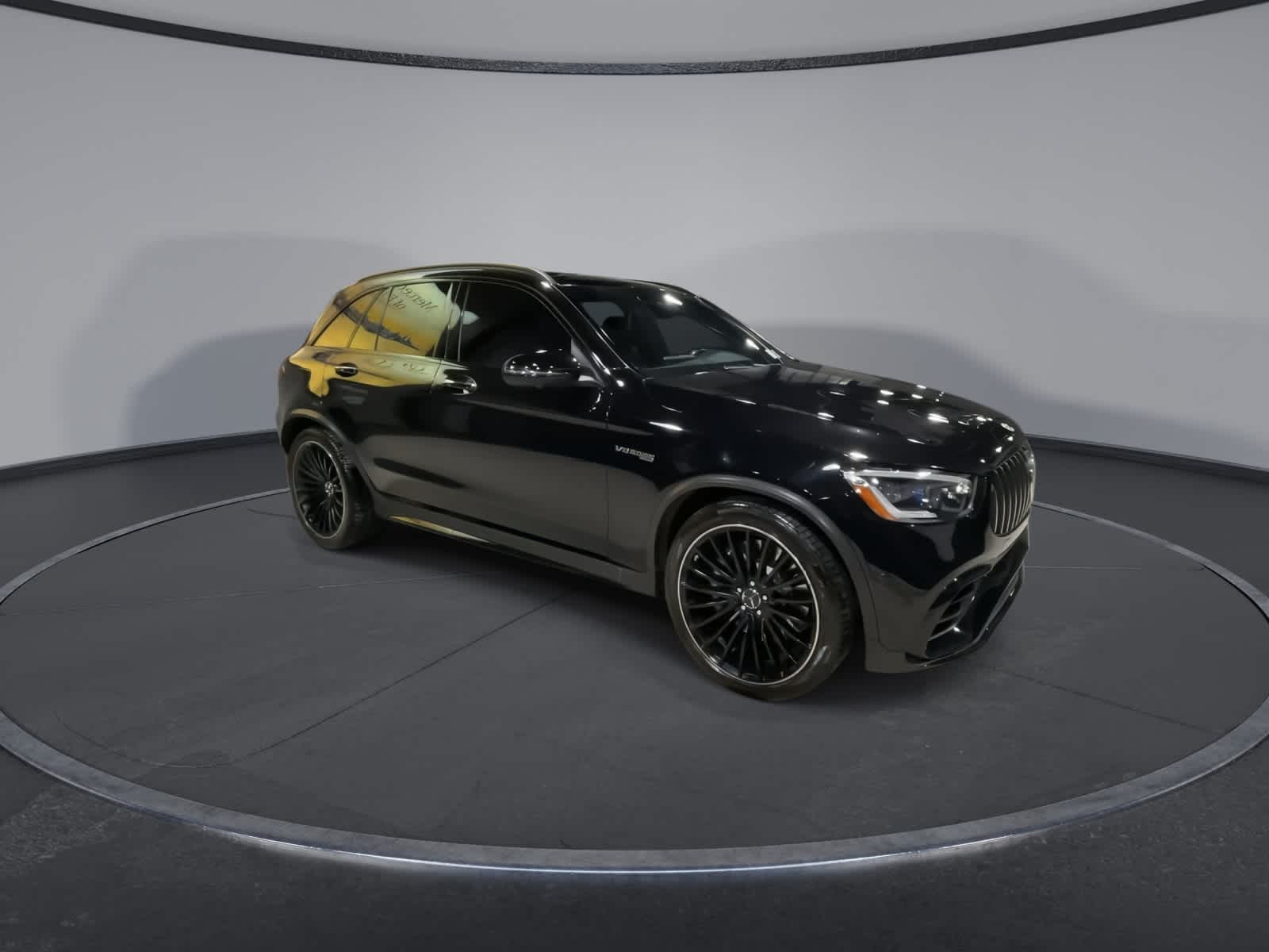 Thumbnail: 2021 Mercedes-Benz GL-Class - 2