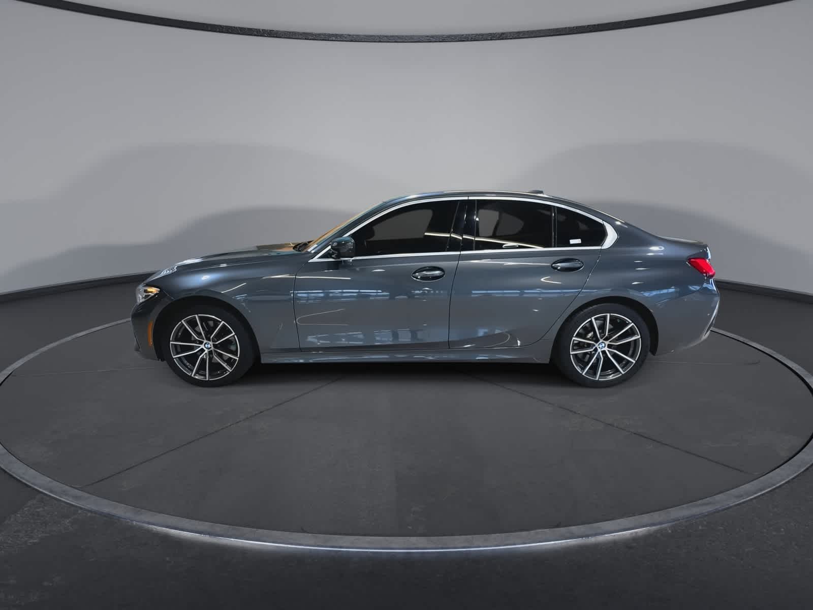 Thumbnail: 2019 BMW 3 Series - 7