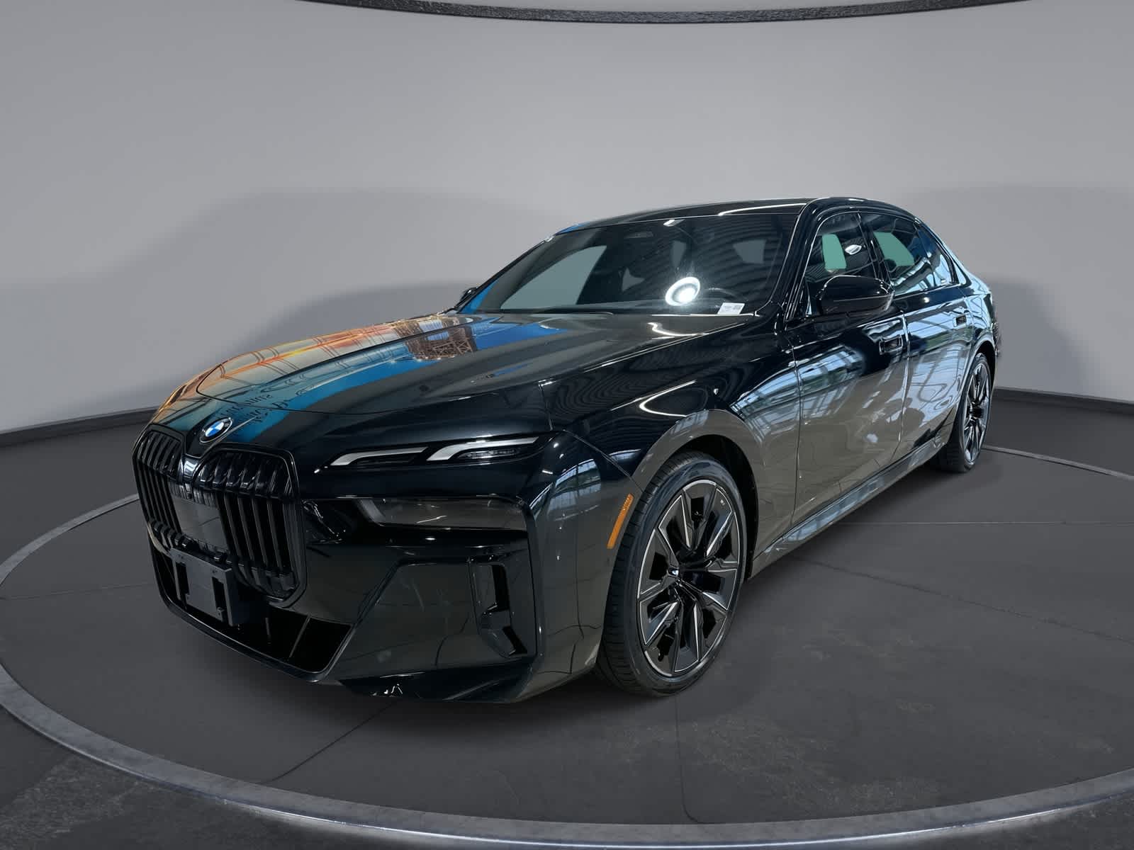 Thumbnail: 2023 BMW 7 Series - 1