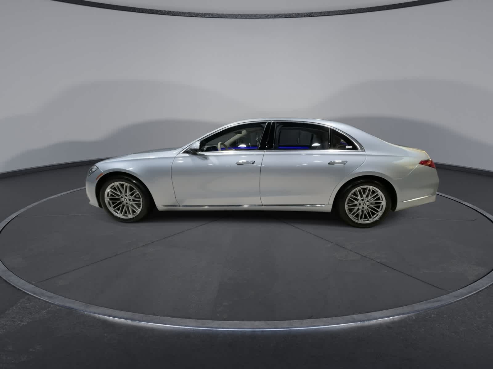 Thumbnail: 2021 Mercedes-Benz S-Class - 7