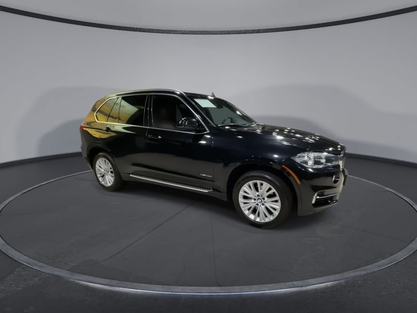 Thumbnail: 2017 BMW X5 - 2