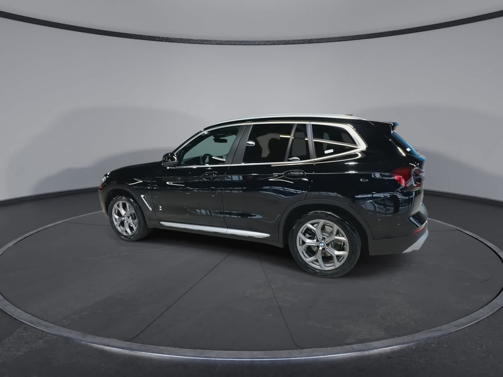 Thumbnail: 2023 BMW X3 - 8