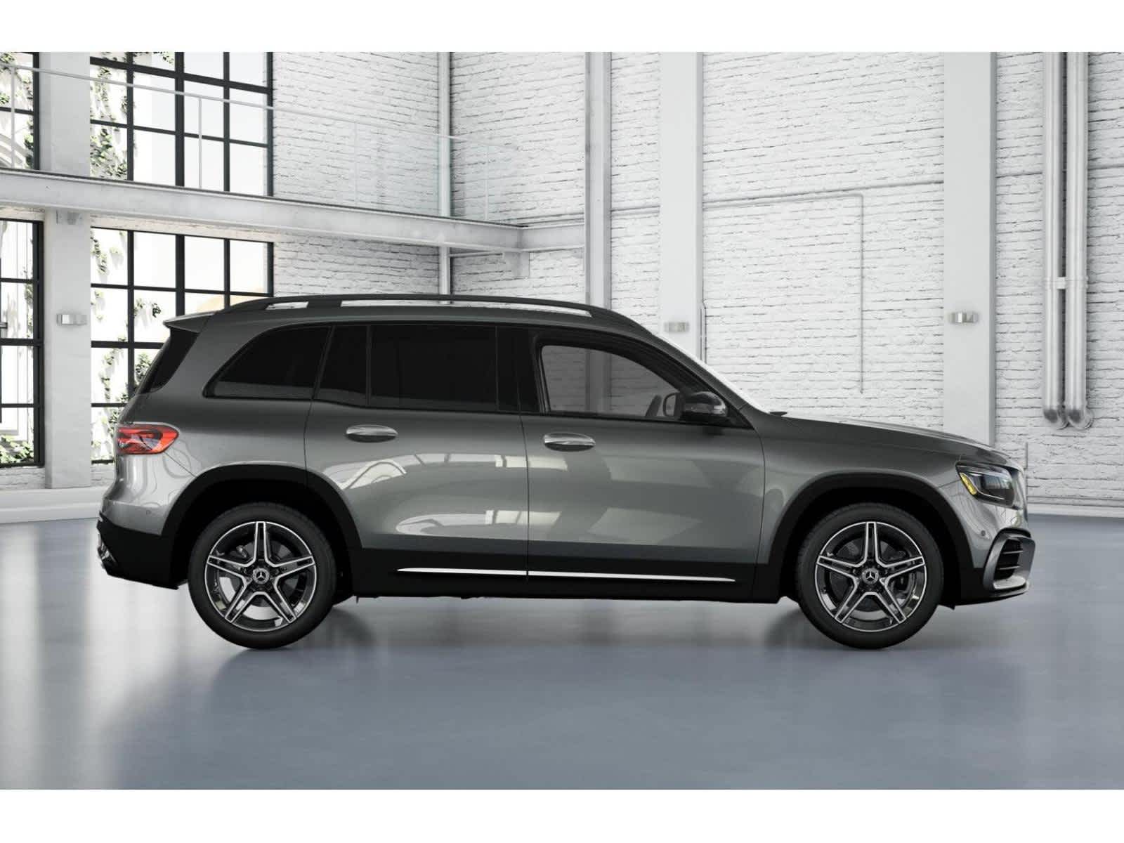 Thumbnail: 2026 Mercedes-Benz GLB - 2