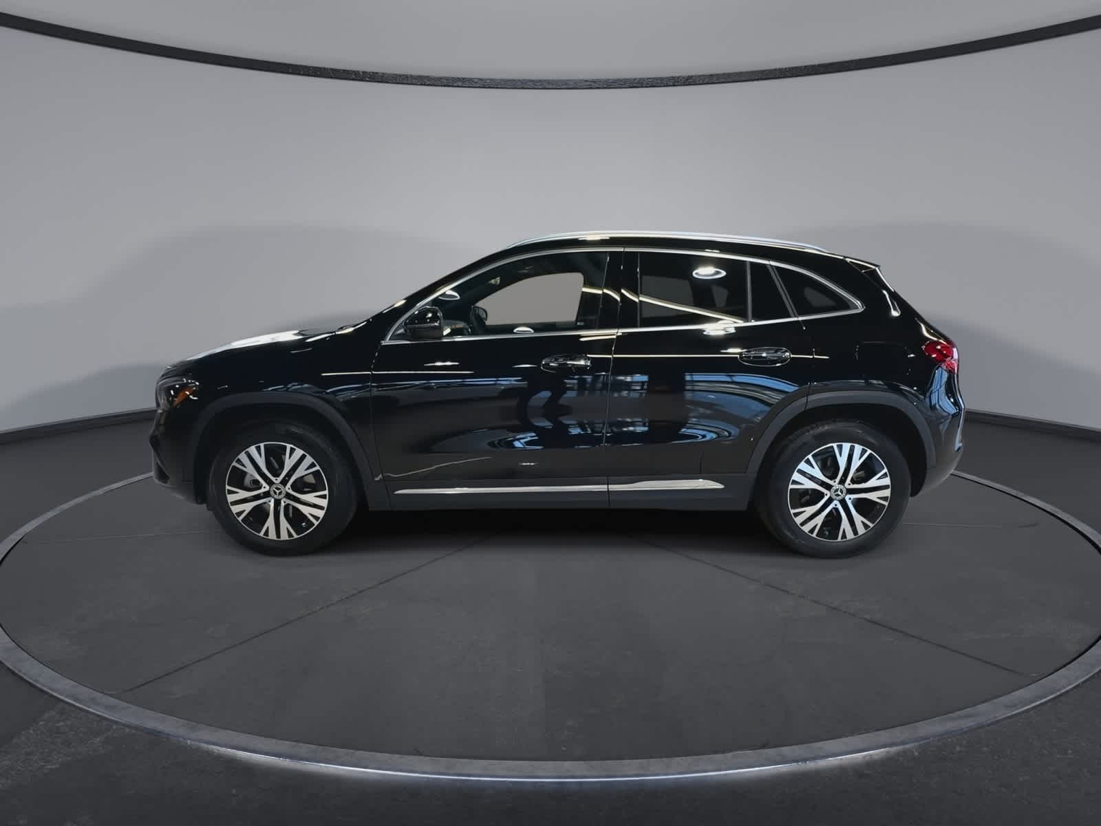 Thumbnail: 2026 Mercedes-Benz GLA - 7