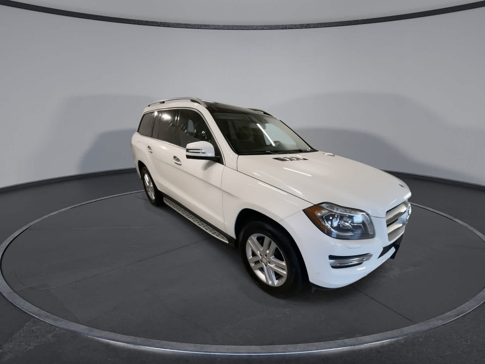 Used 2016 Mercedes-Benz GL-Class GL450 with VIN 4JGDF6EE7GA695245 for sale in Paramus, NJ