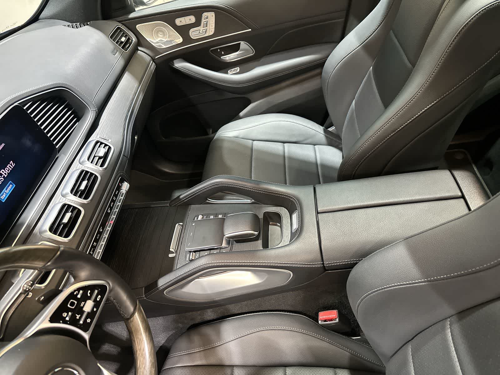 Thumbnail: 2023 Mercedes-Benz GLE - 28