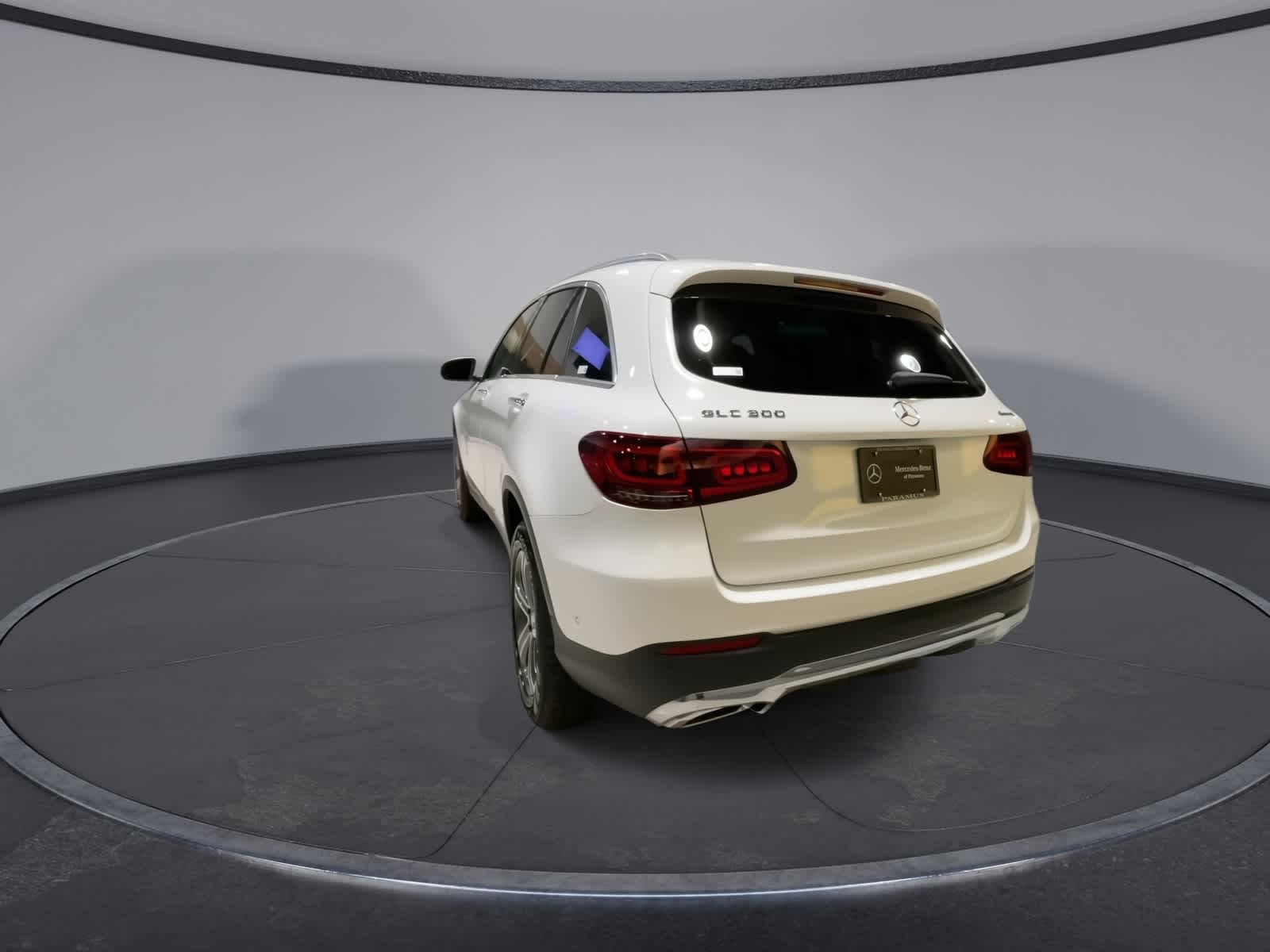 Thumbnail: 2022 Mercedes-Benz GLC - 9