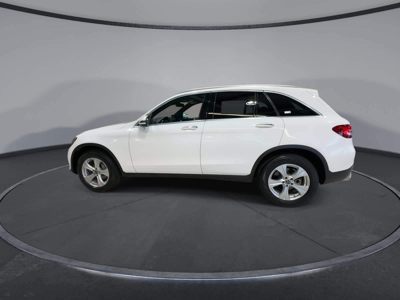 Thumbnail: 2017 Mercedes-Benz GLC - 7