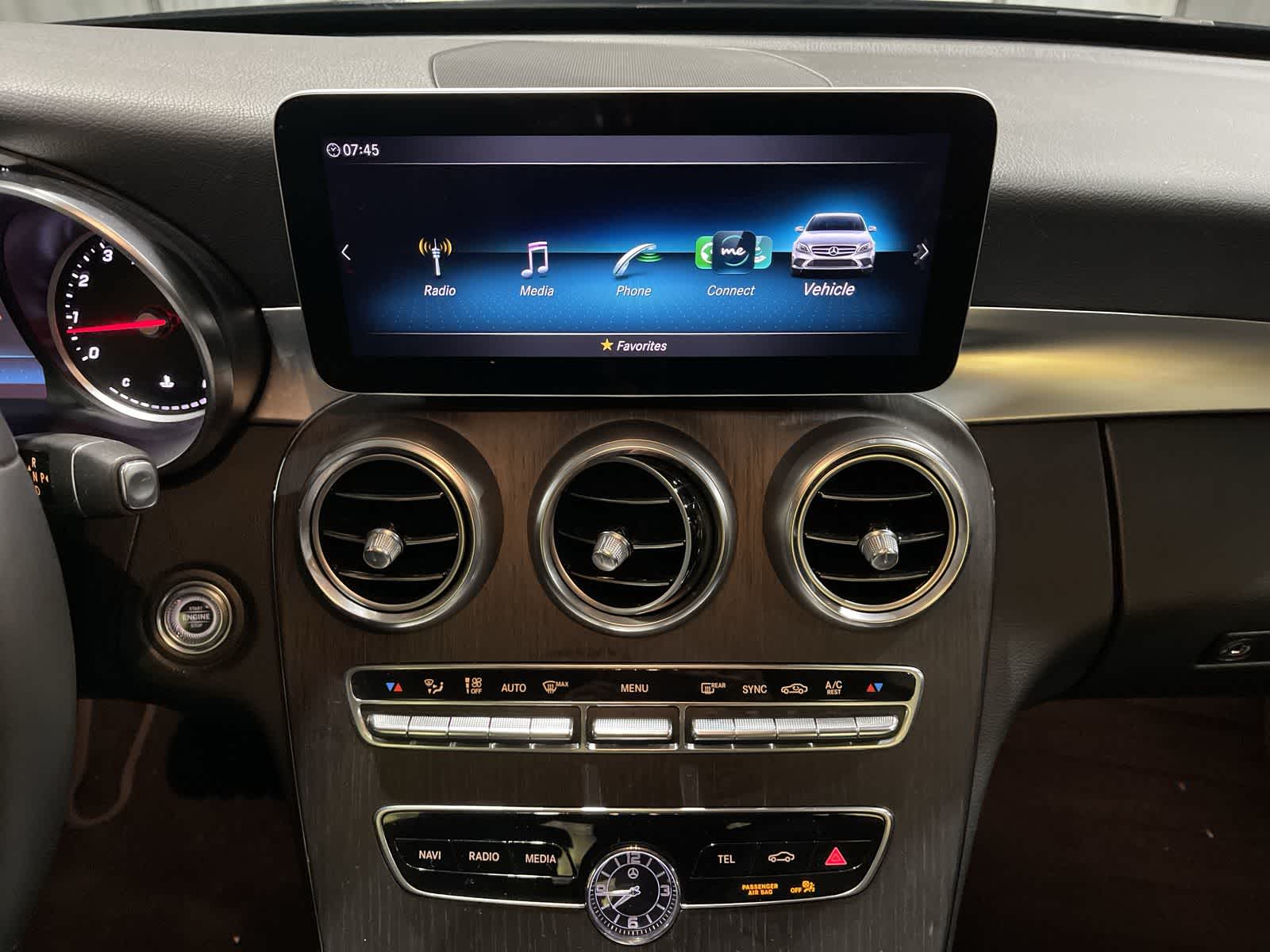 Thumbnail: 2020 Mercedes-Benz C-Class - 28