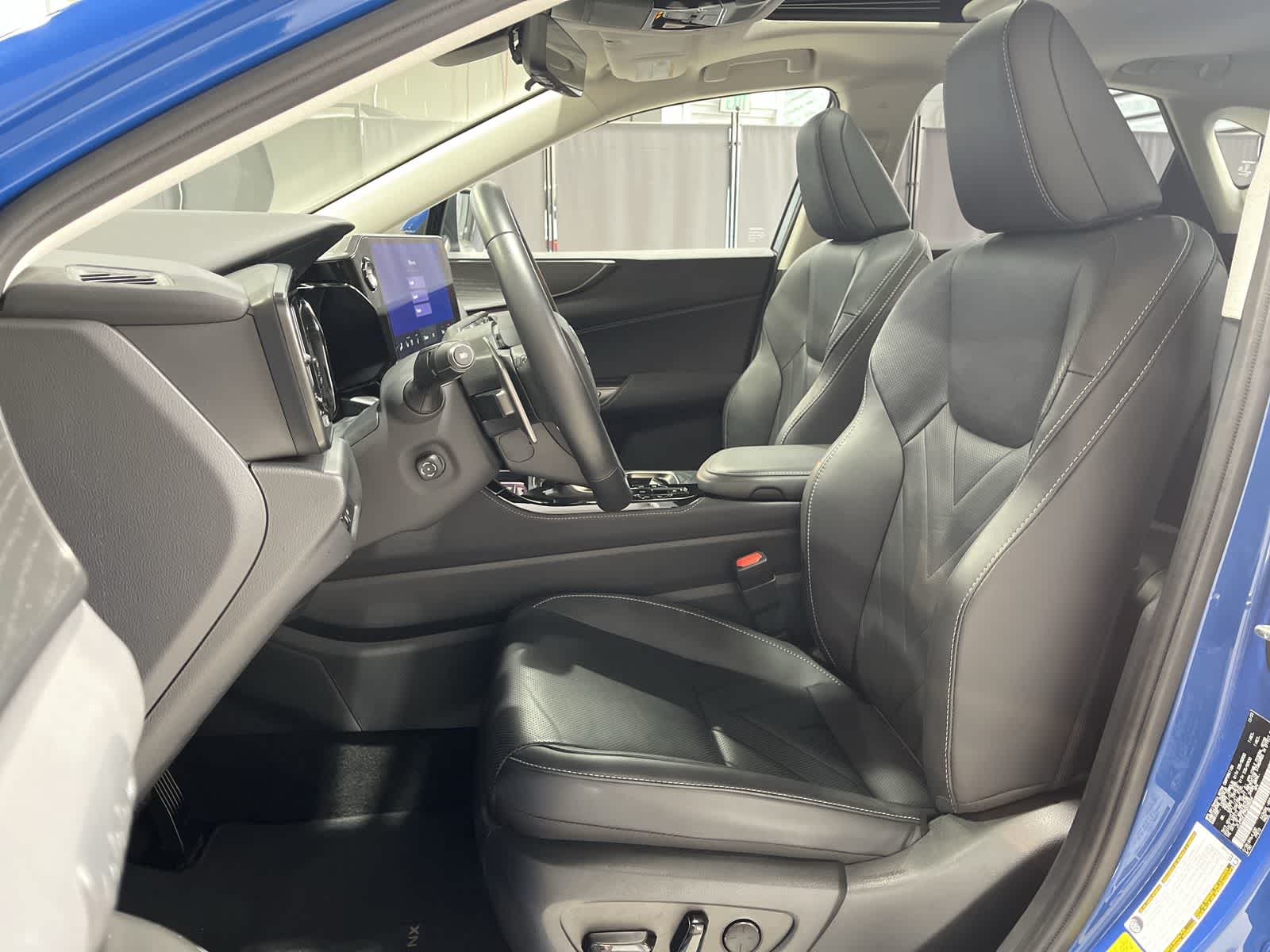 2024 Lexus NX Hybrid 450h+ 23