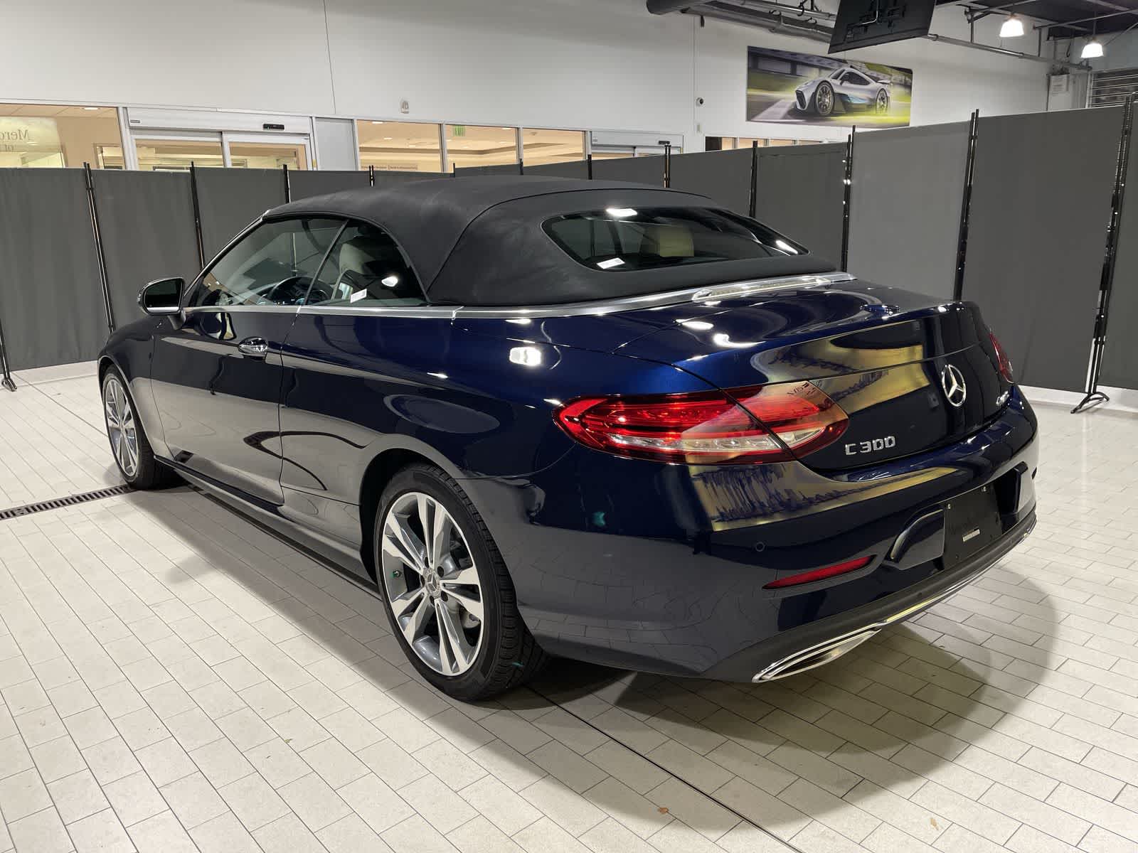 Thumbnail: 2021 Mercedes-Benz C-Class - 16