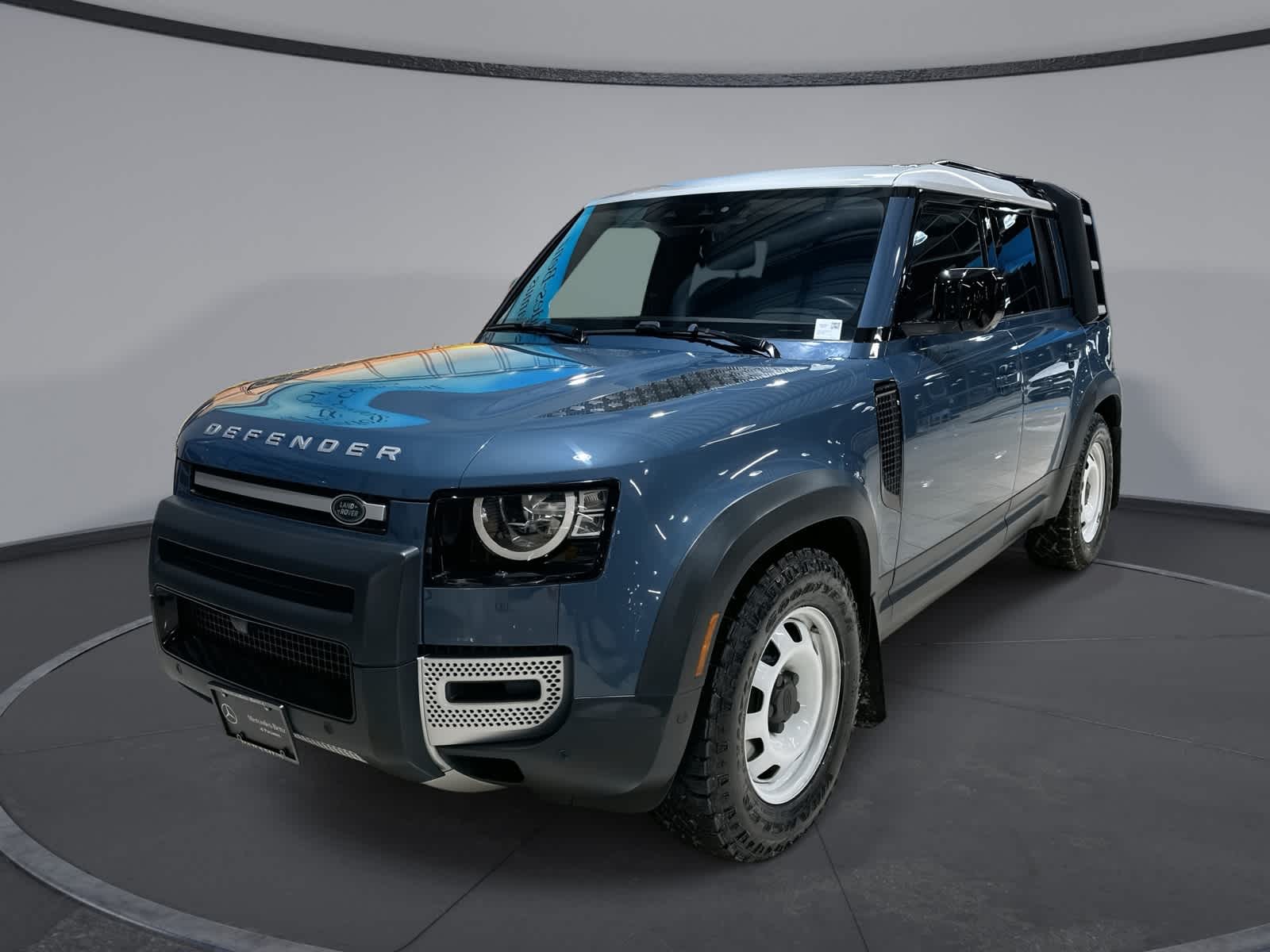 2020 Land Rover Defender 110 -
                  Paramus, NJ