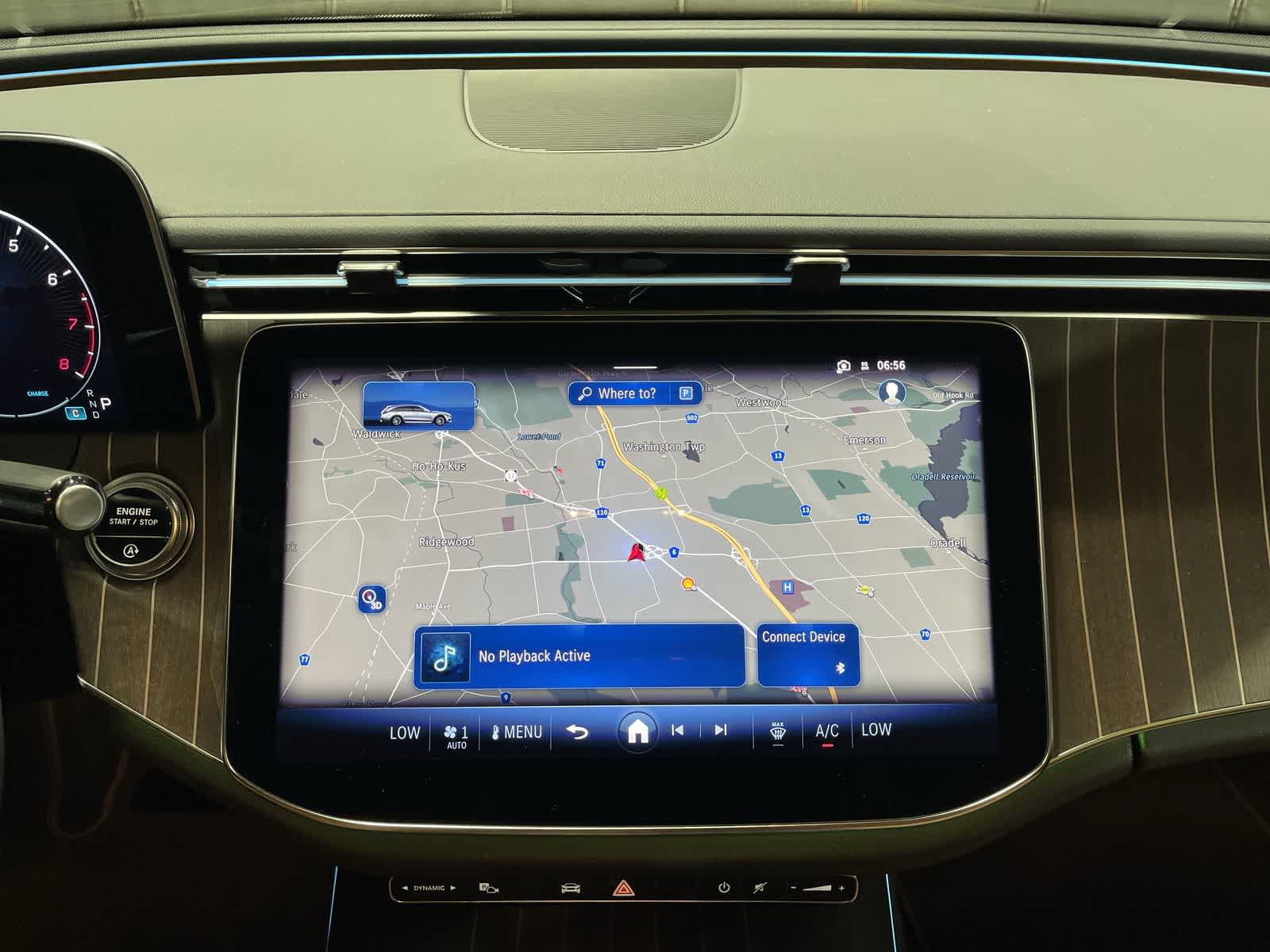 Thumbnail: 2025 Mercedes-Benz E-Class - 28