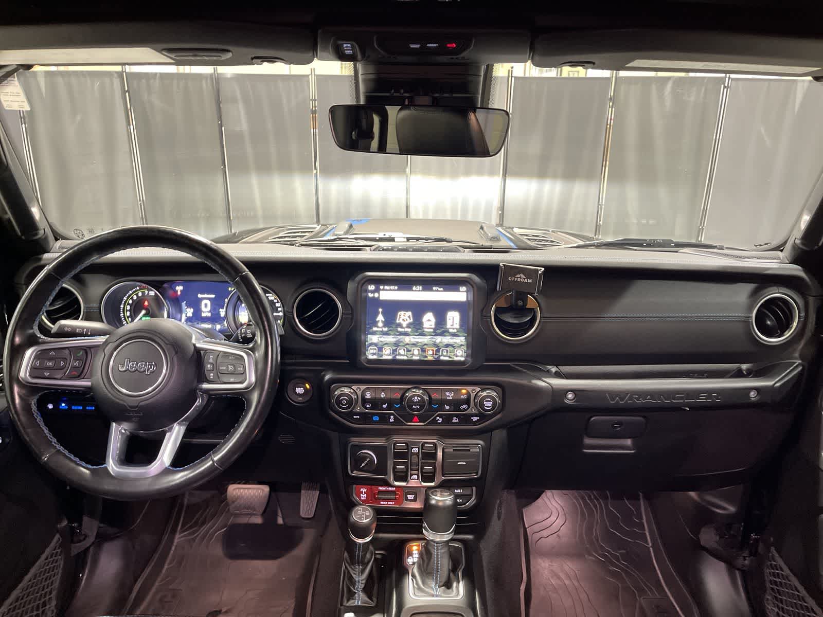 Thumbnail: 2022 Jeep Wrangler - 22