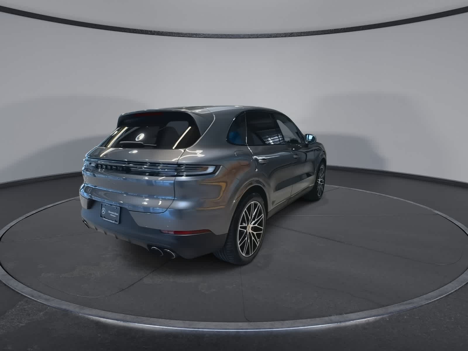 Thumbnail: 2024 Porsche Cayenne - 11